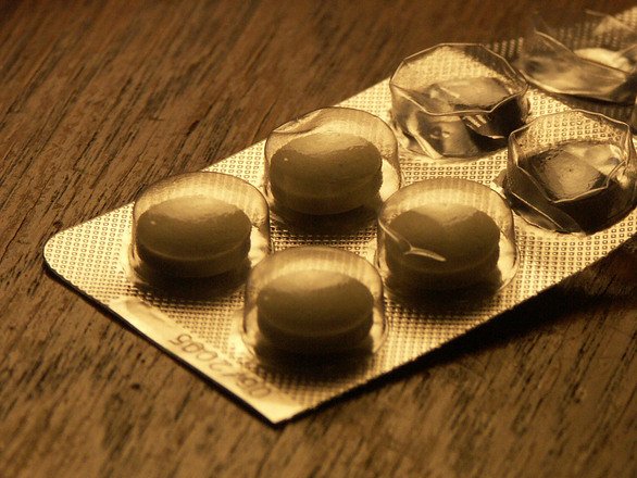 Efecte secundare terifiante. Un medicament care se vinde la liber în România vă poate distruge inima 