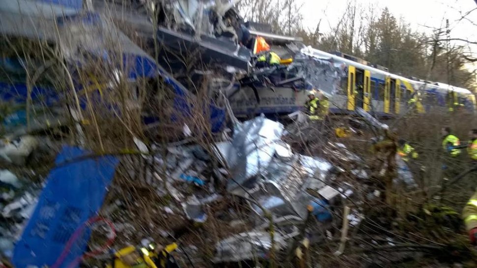 Accident feroviar în Germania: Pasagerul dat dispărut a fost găsit decedat, bilanțul a ajuns la 11 morți 