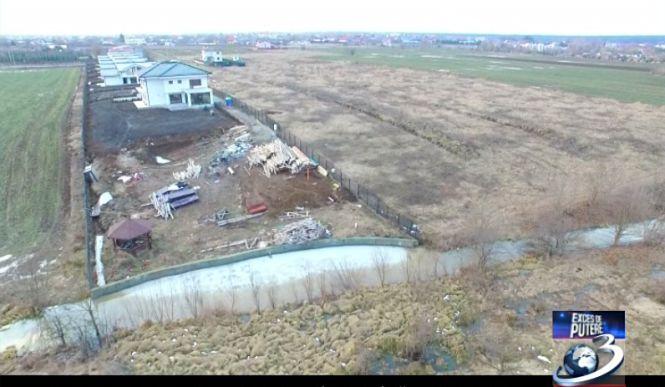 Un demnitar vrea să arunce în aer două baraje ca să se umfle el de bani 362268