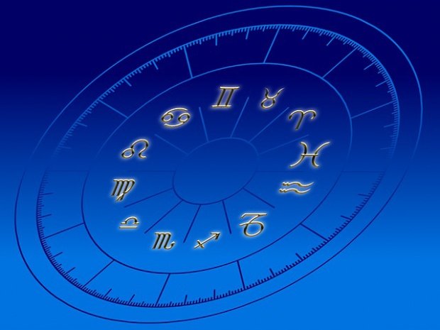Horoscop zilnic, 12 februarie 2016. Energia acestei zile este una a reinventarii