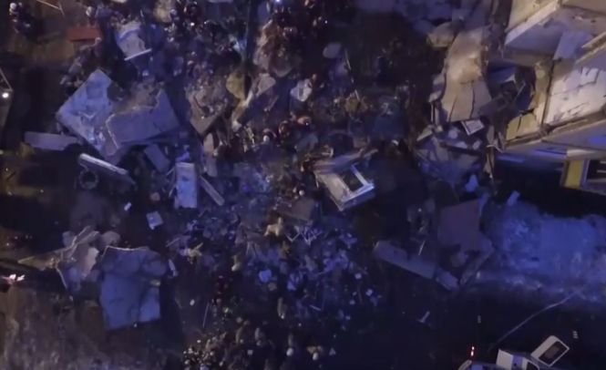 Explozie într-un bloc de locuinţe din Rusia. Iată primele imagini și cel mai recent bilanț al tragediei