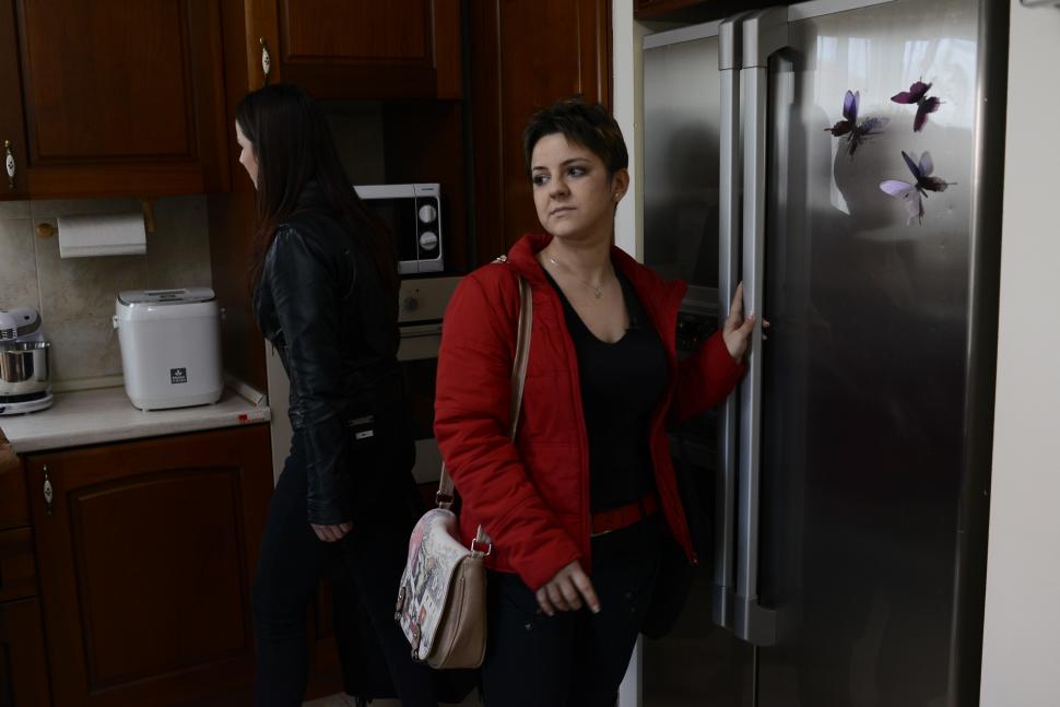 Din 8 martie, Georgiana, Andreea, Dani, Ana Maria si Mirela intra in “Casa Fericirii”, la Happy Channel 364595