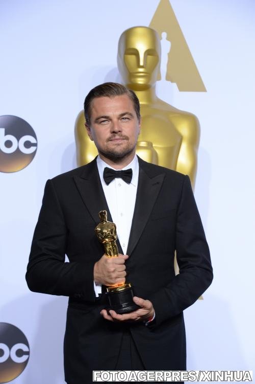 Record mondial pe Twitter, după premiul Oscar primit de Leonardo DiCaprio