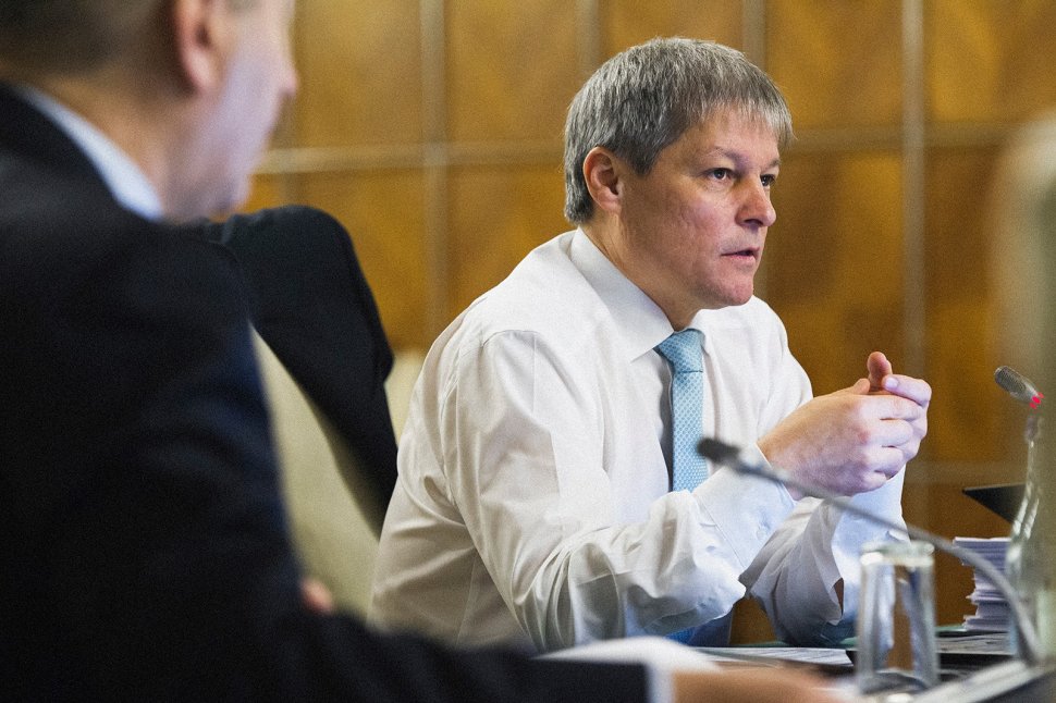 Schimbare majoră în Guvernul Cioloș. Cine se alătură echipei