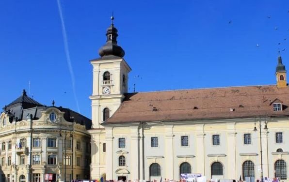 Anul în care Sibiul rămas cu 100 de locuitori. Cum a renăscut orașul din propria cenușă