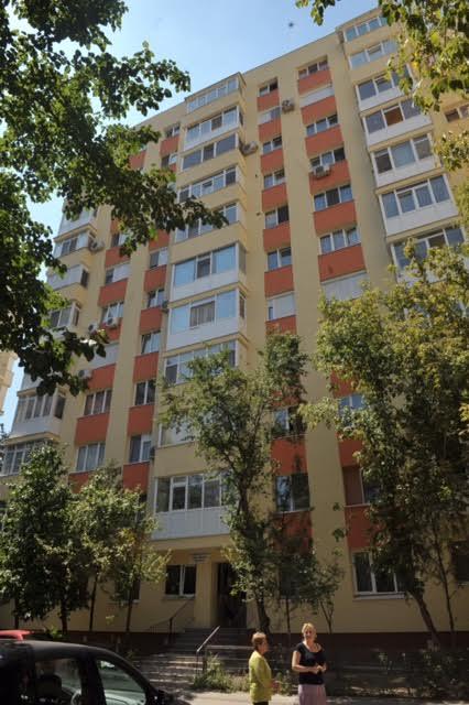 Câte blocuri au fost reabilitate în patru ani în sectorul lui Robert Negoiță 367426