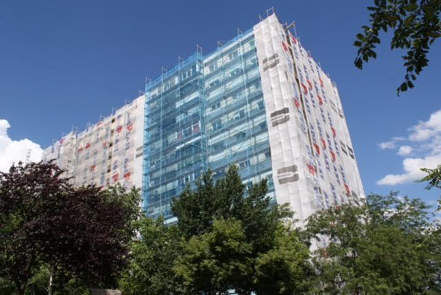 Câte blocuri au fost reabilitate în patru ani în sectorul lui Robert Negoiță 367427