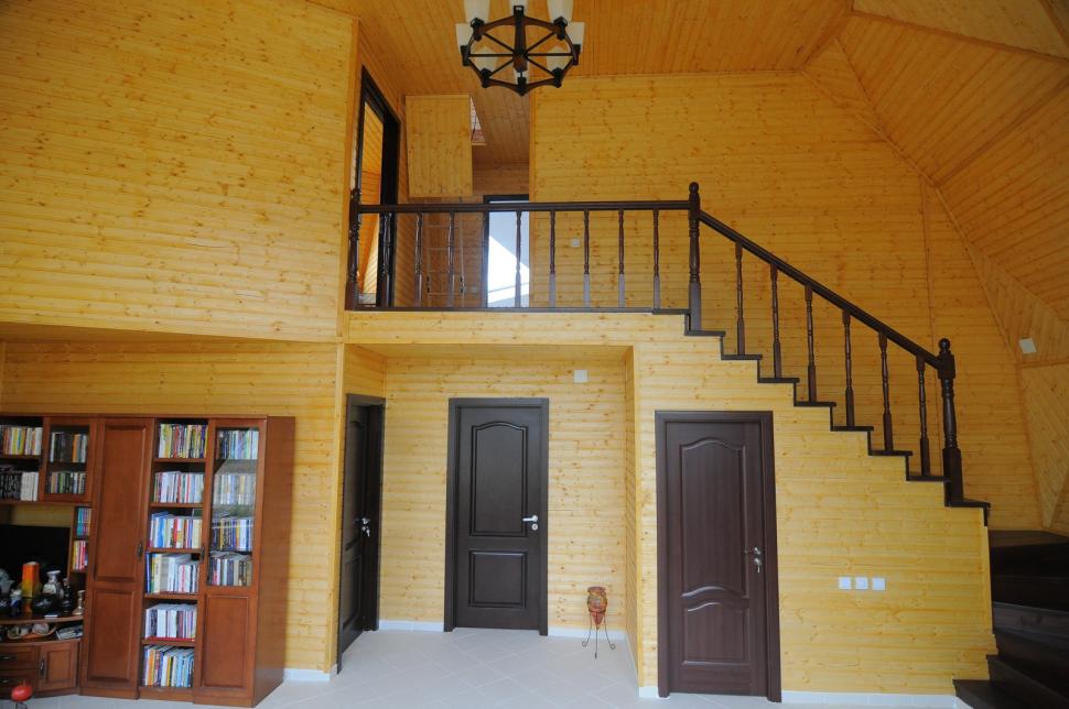 Casa din România care atrage privirile tuturor. A fost proiectată de fratele unei cunoscute actrițe. FOTO  367933