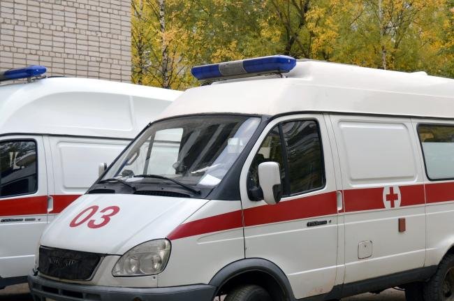 O nouă intoxicaţie în masă la Galaţi: 40 de elevi au fost duşi cu ambulanţele la spital  