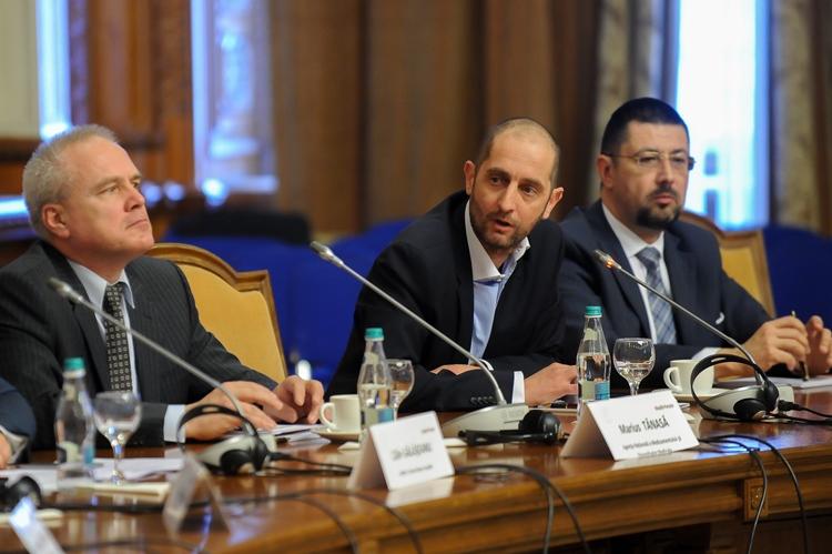 EVENIMENT INTACT MEDIA GROUP - HEALTH FORUM: Finanţarea sistemului de sănătate 2016 367891