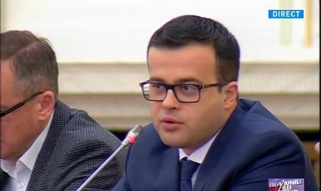 Mihai Gâdea şi Adrian Ursu, în Senat. Reprezentanţii Antena 3 reclamă abuzurile: &quot;România este o ţară condusă de oameni puşi, nu aleşi&quot;