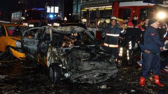 Ultimul bilanţ al atentatului de la Ankara. 37 de morți şi peste 120 de răniţi