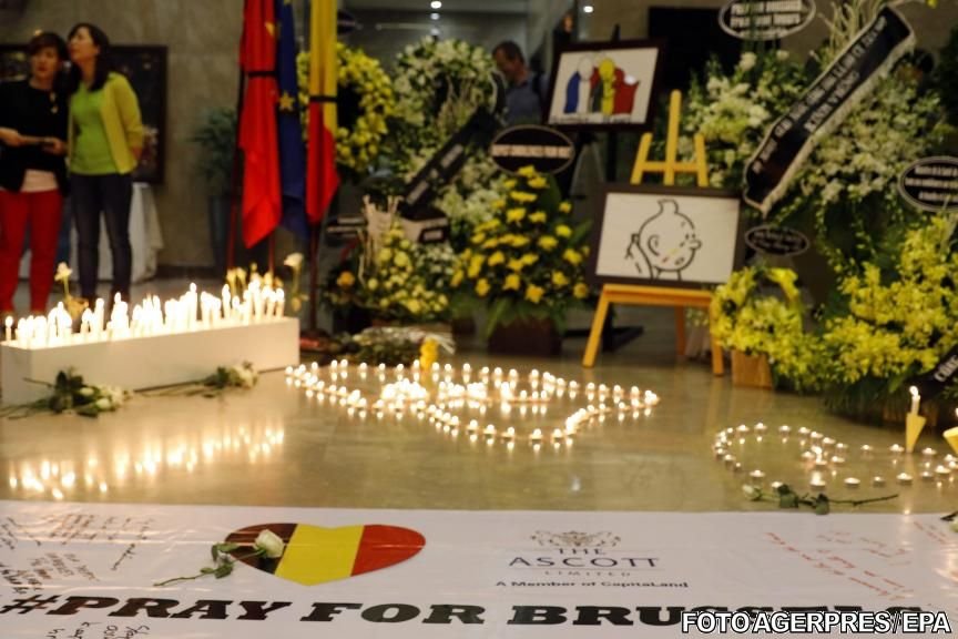 VIDEO Moment de reculegere la Bruxelles, în memoria victimelor atentatelor de la aeroport și metrou