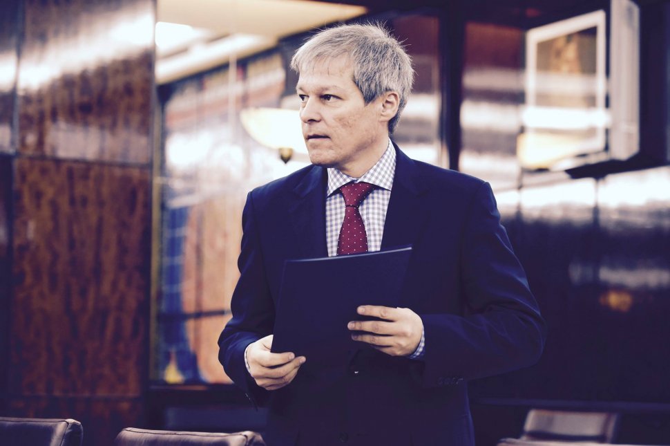 Dacian Cioloș, la Ambasada Belgiei: ”Cu un flagel cum e terorismul nu te poți lupta singur”