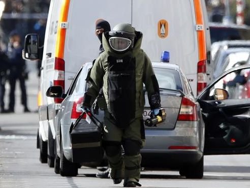 Alertă cu bombă la o gară de lângă Bruxelles. Circulația trenurilor, oprită
