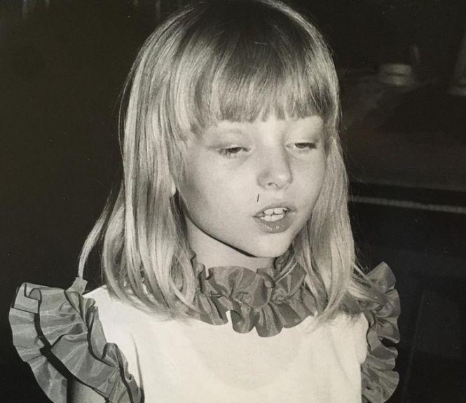 Delia s-a lăsat fotografiată fără sutien. Fanii au fost în delir. FOTO în articol 372452