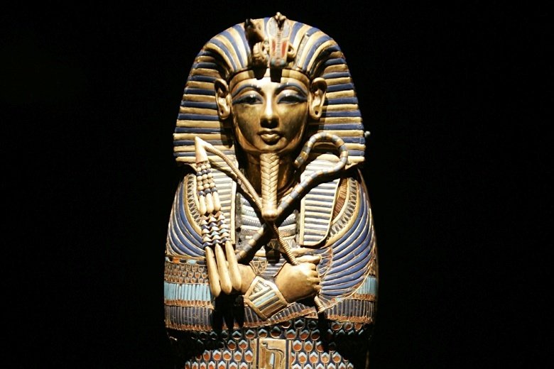 Secretele mormântului faraonului Tutankamon nu se lasă uşor dezvăluite