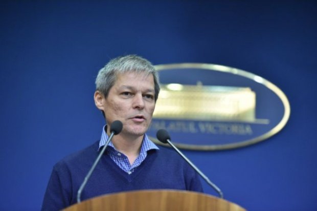 Premierul Dacian Cioloș a amânat discuţiile pe Legea salarizării