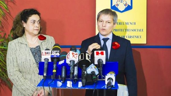 100 de minute: Lista miniștrilor din Guvernul Cioloș pasibili de remaniere