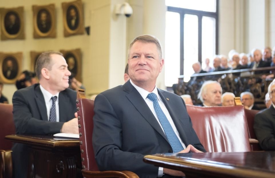 Decizie șoc: Salariul lui Klaus Iohannis nu scade pe perioada acestui mandat