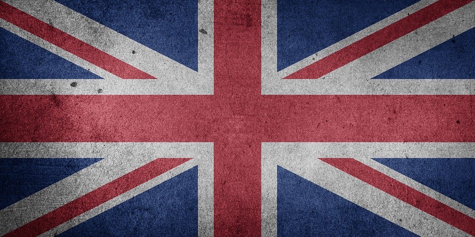Britanicii sunt îngrijorați: Salariile din România favorizează migraţia spre Marea Britanie