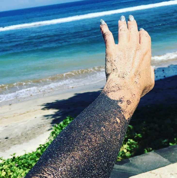  WOW! Delia intr-o ipostaza inedita in vacanta! E toata acoperita cu... 376269