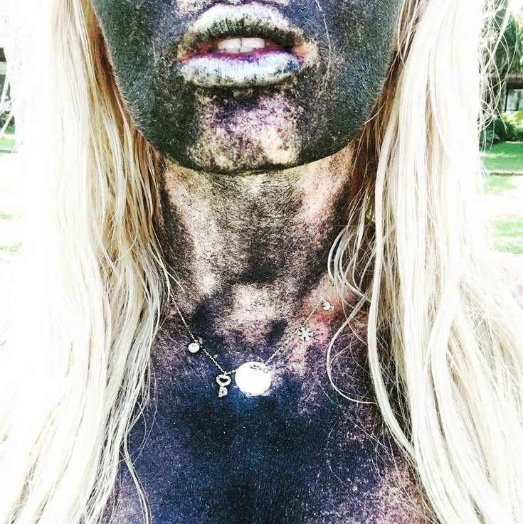  WOW! Delia intr-o ipostaza inedita in vacanta! E toata acoperita cu... 376270