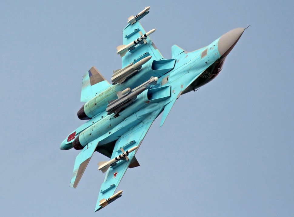 Incident extrem de grav: Un avion militar rus a deschis focul asupra unui bombardier israelian
