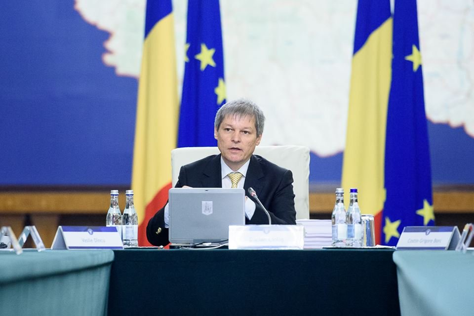 Cioloș îl dă afară pe șeful OSIM