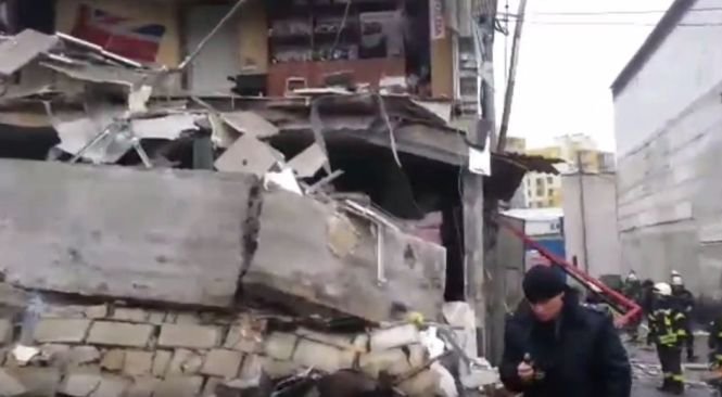 Explozie de proporții lângă Kiev. Un om a murit sub dărâmături