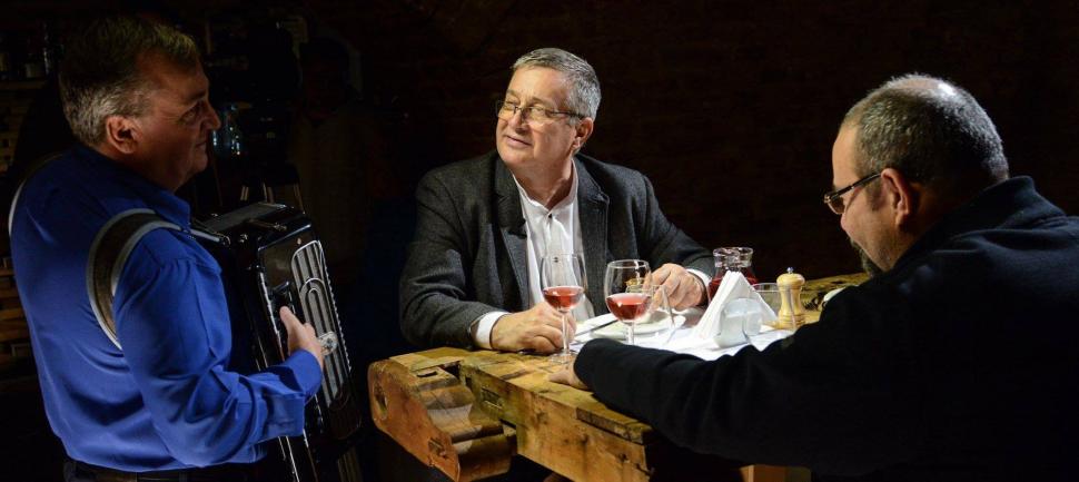 Pe Mircea Dinescu îl știe toată lumea. Iată cum arată soția sa 377833