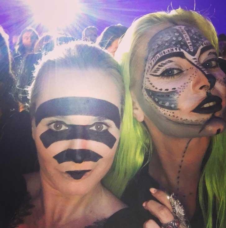  Delia s-a transformat! Cum arata fata artistei aseara 379262