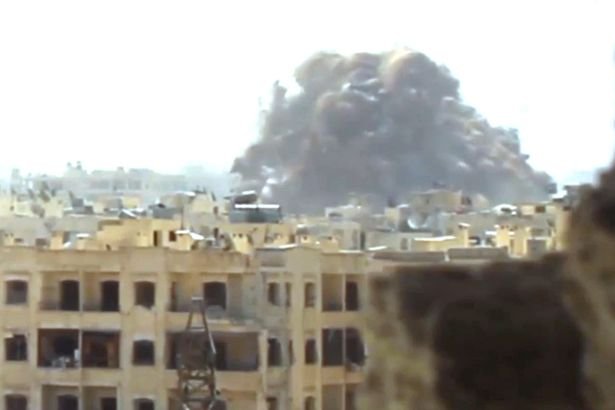 Imagini șocante! Cum sunt aruncate în aer orașe întregi de către jihadiștii ISIS