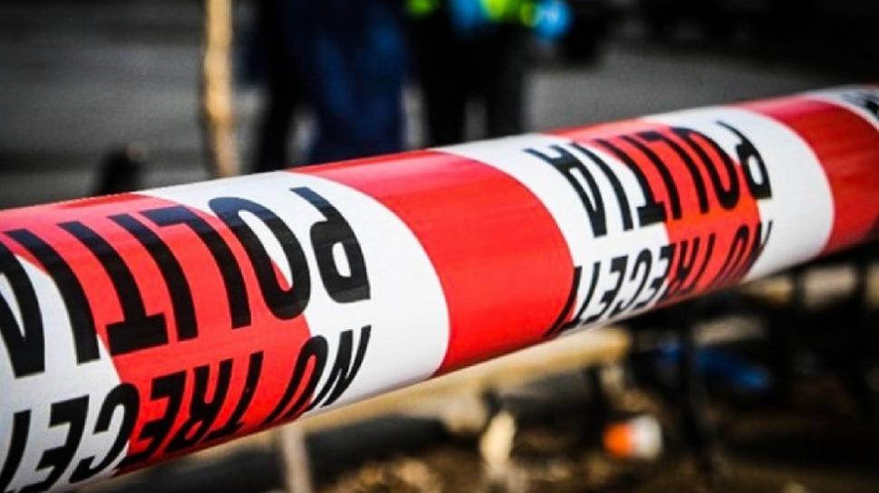 Crimă înfiorătoare în Oradea. Un bărbat cu gâtul tăiat a fost găsit pe şantierul unui viitor mall