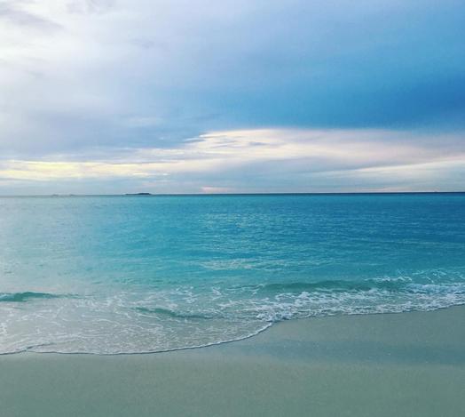 Cum arată Delia în costum de baie la început de primăvară - GALERIE FOTO  380441