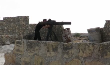 VIDEO. Un grup de soldaţi sirieni este spulberat de o rachetă