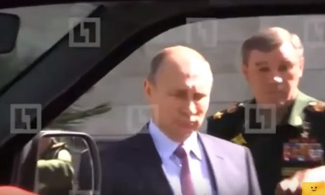 Gafă uriașă comisă de un lider militar, în fața lui Vladimir Putin. Președintele rus a început să râdă