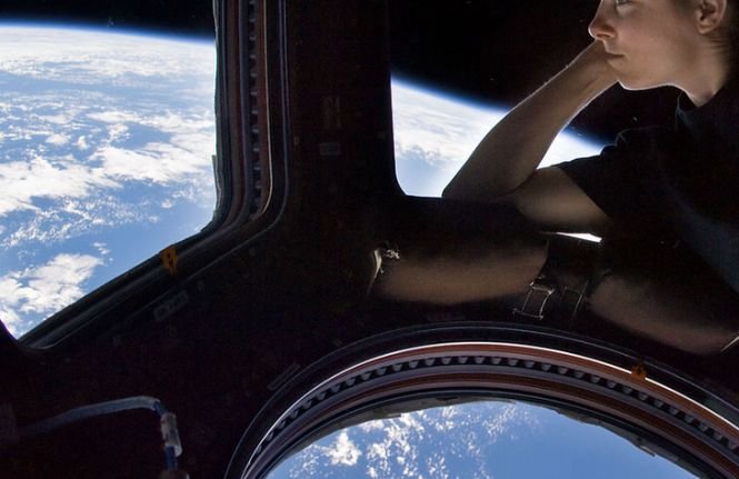 Un astronaut s-a uitat pe geamul Stației Spațiale și a văzut ceva înfricoșător