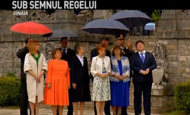 În premieră. Ziua Regalității, la Castelul Peleș din Sinaia: Imagini de la fastuoasa ceremonie