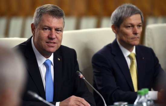Klaus Iohannis și Dacian Cioloș, întâlnire pentru creșterea salariilor