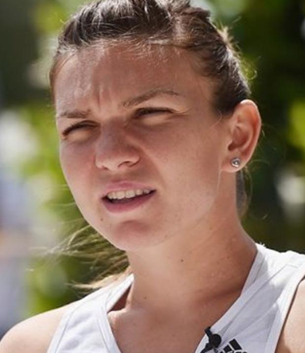 Simona Halep, schimbare radicală de look. Şi-a uimit fanii cu noua apariţie (Foto) 381194