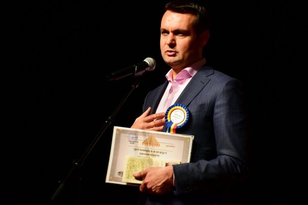 Primarul din Baia Mare, Cătălin Cherecheş, trimis în judecată în stare de arest preventiv