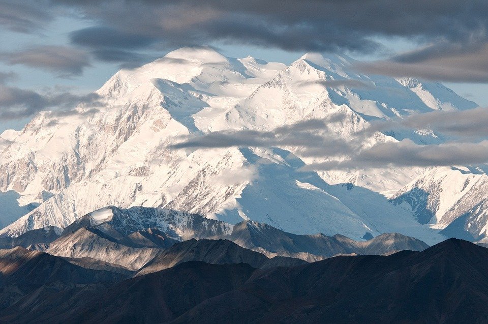 Alpinista Dor Geta Popescu, în vârstă de 12 ani, a atins vârful Denali, cel mai înalt din America de Nord