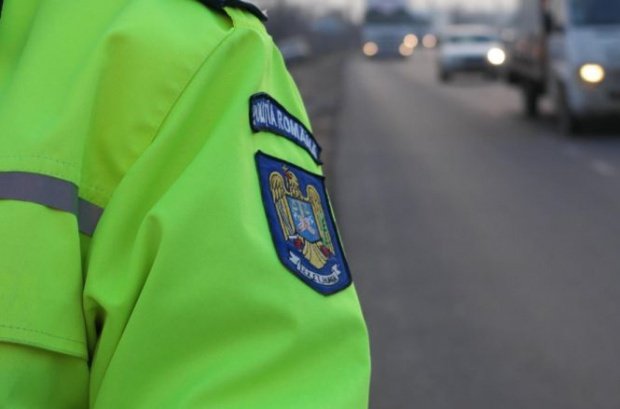 Percheziții la vama Moravița. 18 polițiști de frontieră, reținuți de DIICOT