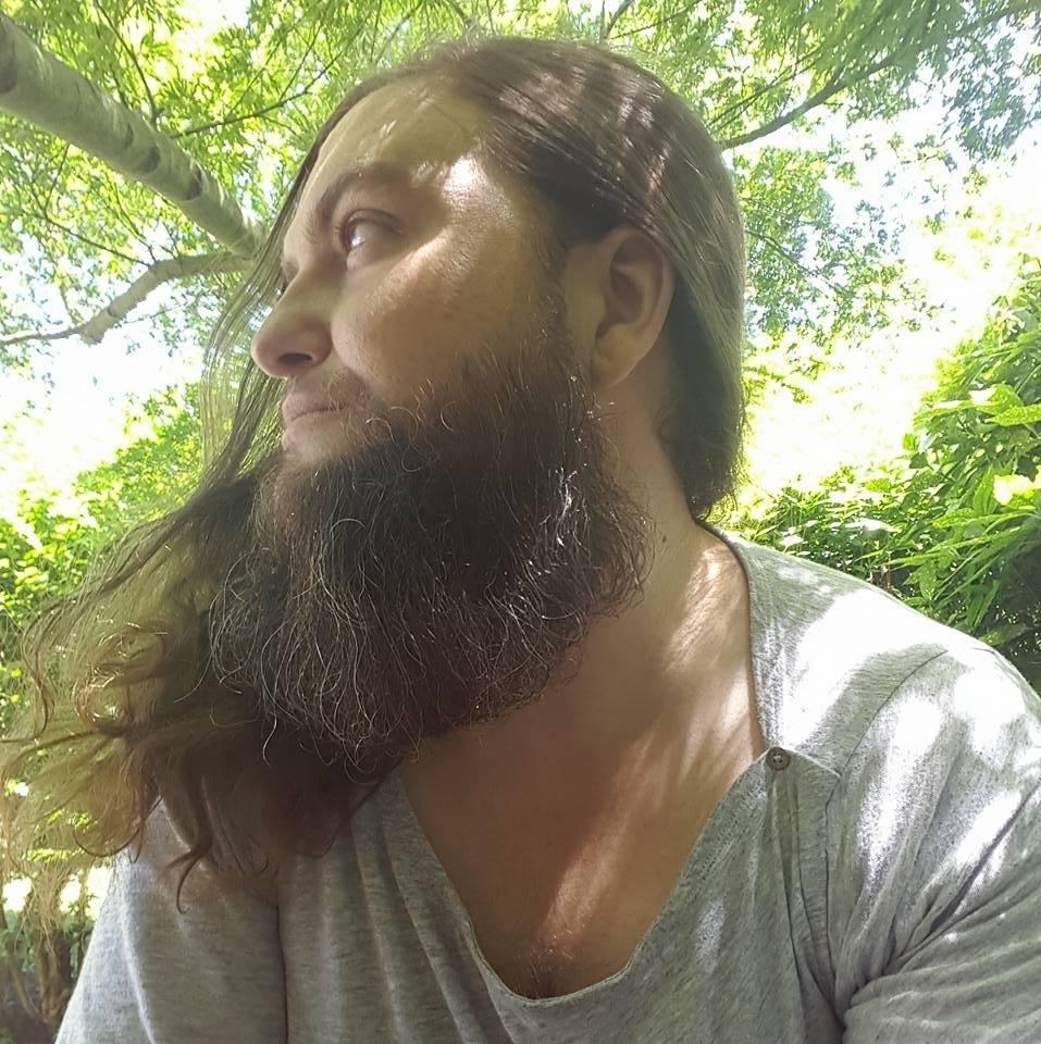 Decizia surprinzătoare luată de femeia cu barbă 386876