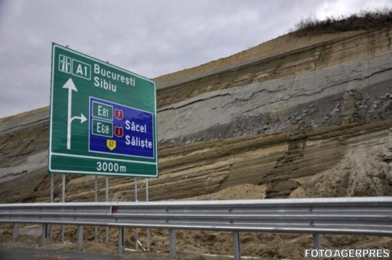 Neregulile de la autostrada Sibiu - Orăștie, mușamalizate de stat. A fost ascuns un raport de 1,9 milioane de euro