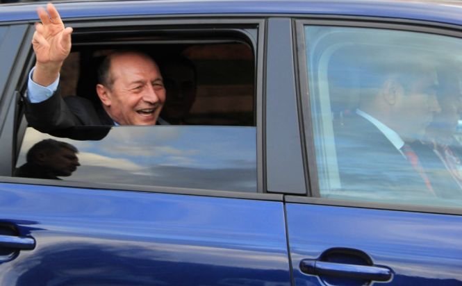 Traian Băsescu a devenit cetățeanul altei țări. Când pleacă din România