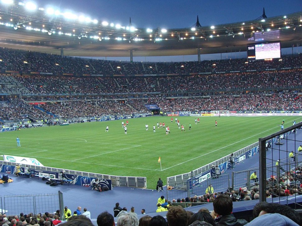 EURO 2016. Pachet suspect descoperit pe Stade de France