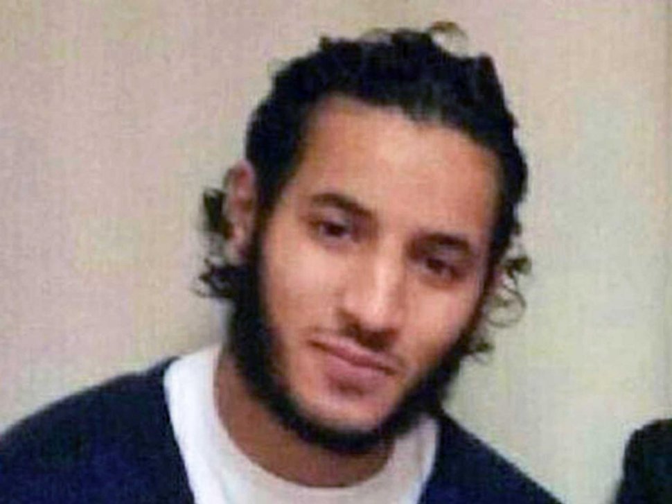 Cine era pe lista de ținte a teroristului care a transmis LIVE, pe Facebook, atacul din casa unui polițist francez