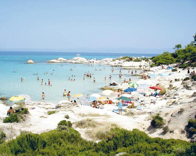 Miercuri, 22 iunie, Jurnalul National apare cu al doilea volum "Călătorii pentru o viaţă", de la National Geographic 388174